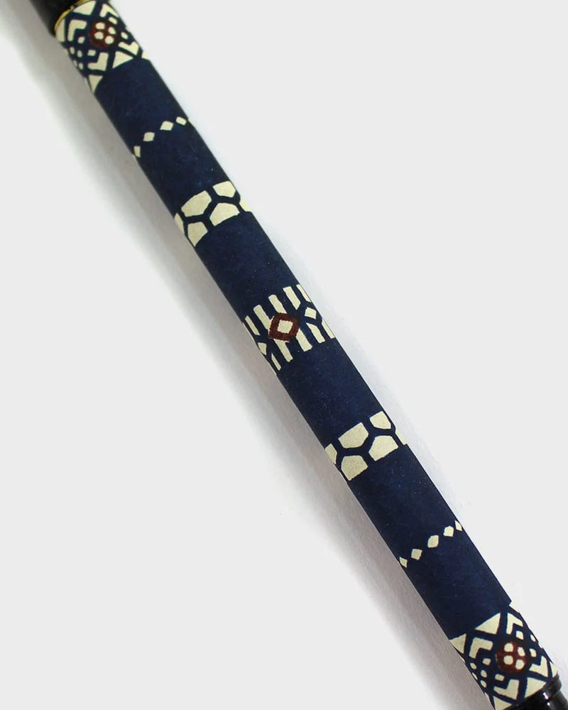 Shogado Calligraphy Brush Pen, Classic Series #19, Blue Geometric Pattern - Image 2