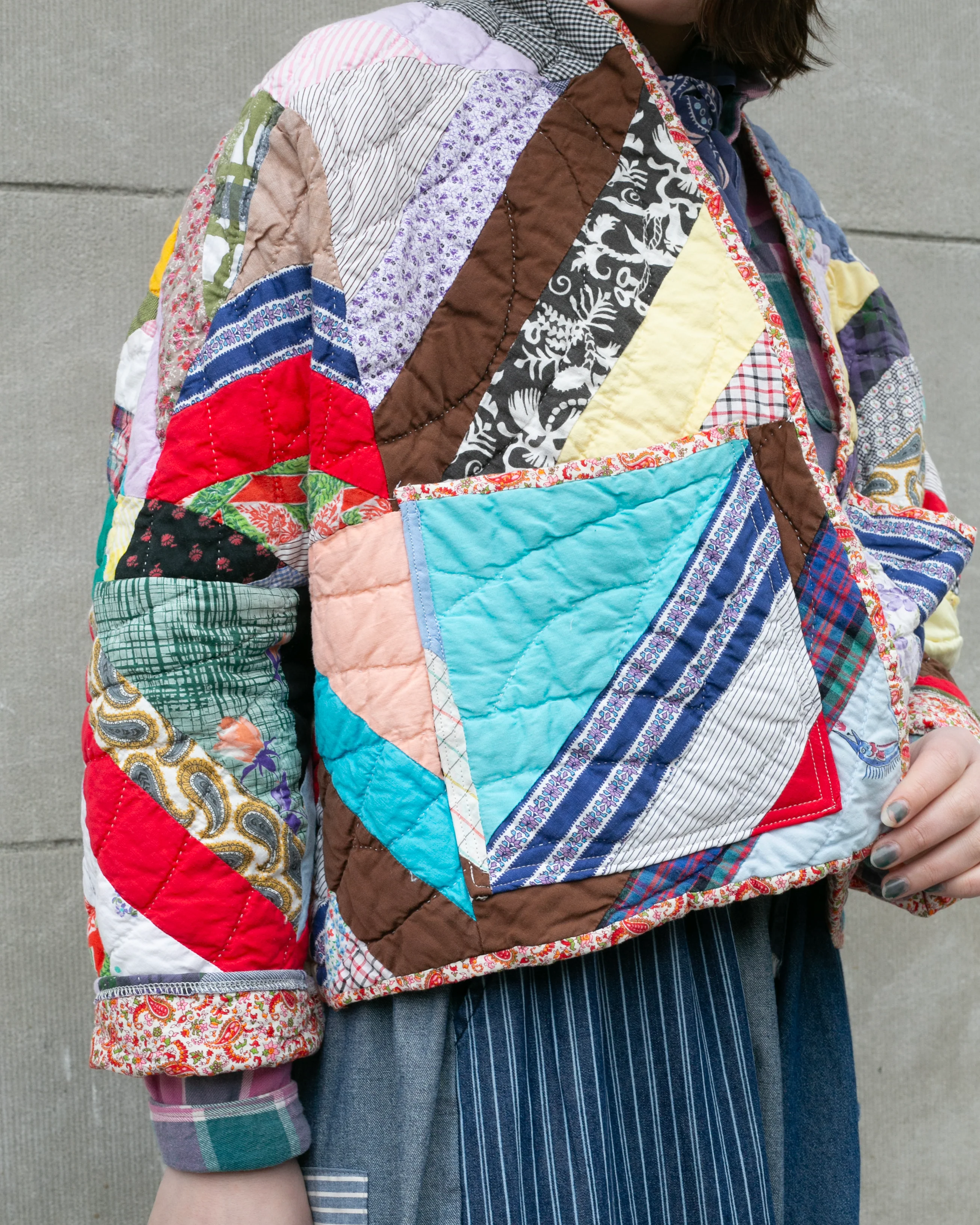 Stand-up Collar Haori Jacket, Quilted, Multicolor Floral with Paisley Lining - Image 3