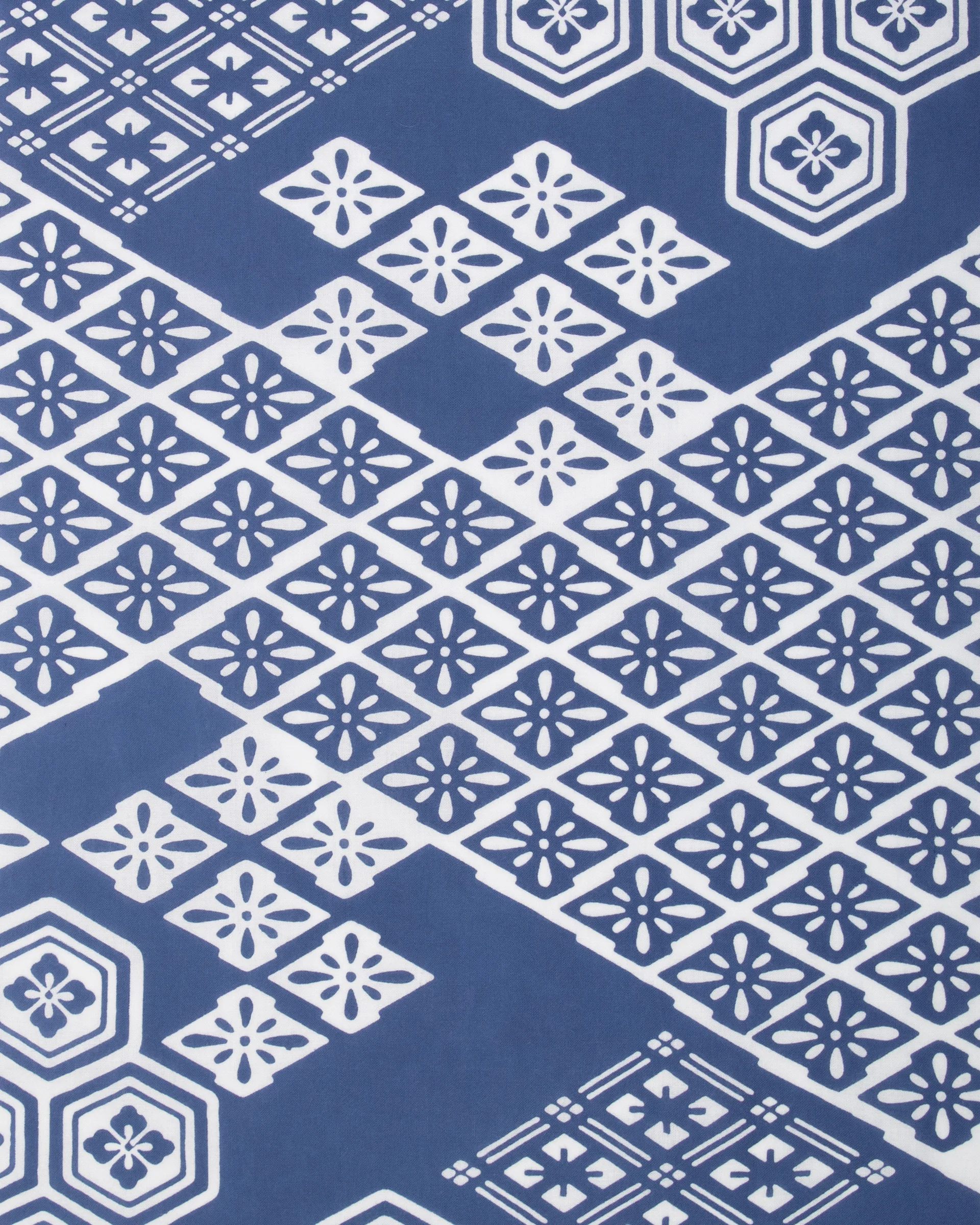 Tenugui, Chusen-Zome, Indigo Kikkou - Image 3