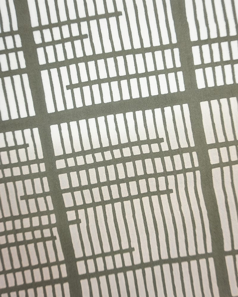 Tenugui, Chusen-Zome, Kissho, Brown & White Gradient with Olive Koushi Suimon, Ripple - Image 2