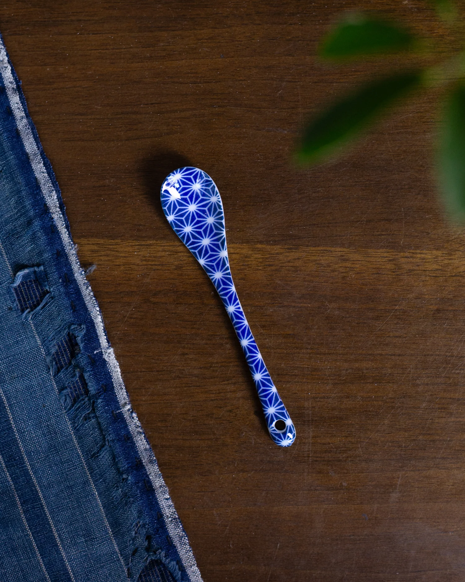 Hand-Painted Porcelain Spoon, Ichiyama, Sometsuke, Asanoha