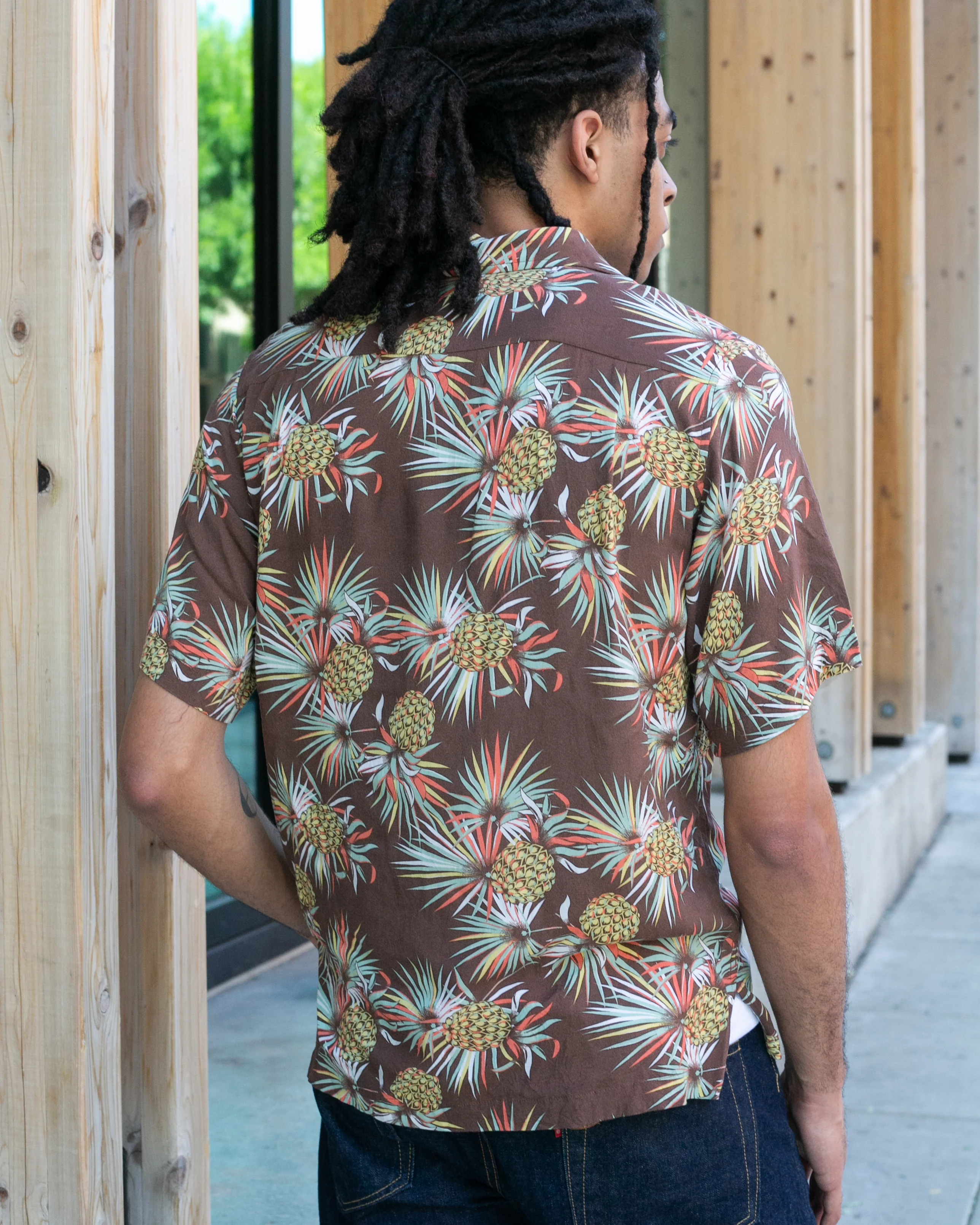 Japanese Repro, Short Sleeve Aloha Shirt, Kaluluwa Brand, Brown with Yellow and Green Pineapples - Image 3