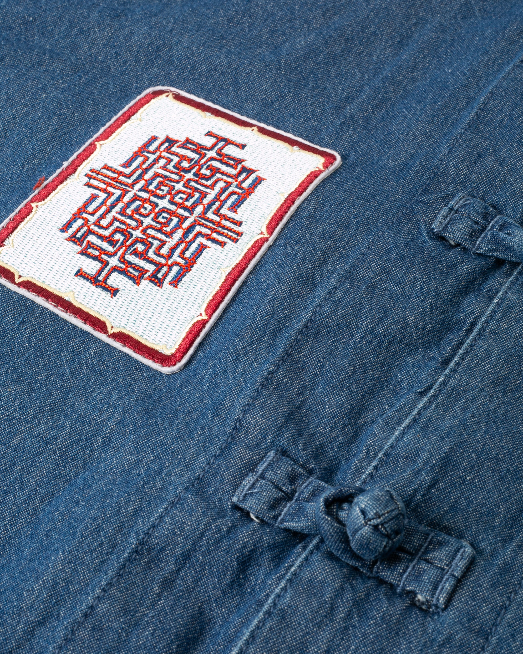 Kiriko Original Lightweight Mandarin Jacket, Light Indigo Denim with Patches and Red Shima - Image 5