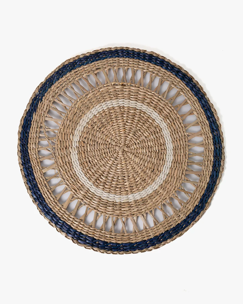 Kokoro Original, Round Blue Rim Bamboo Placemat - Image 3
