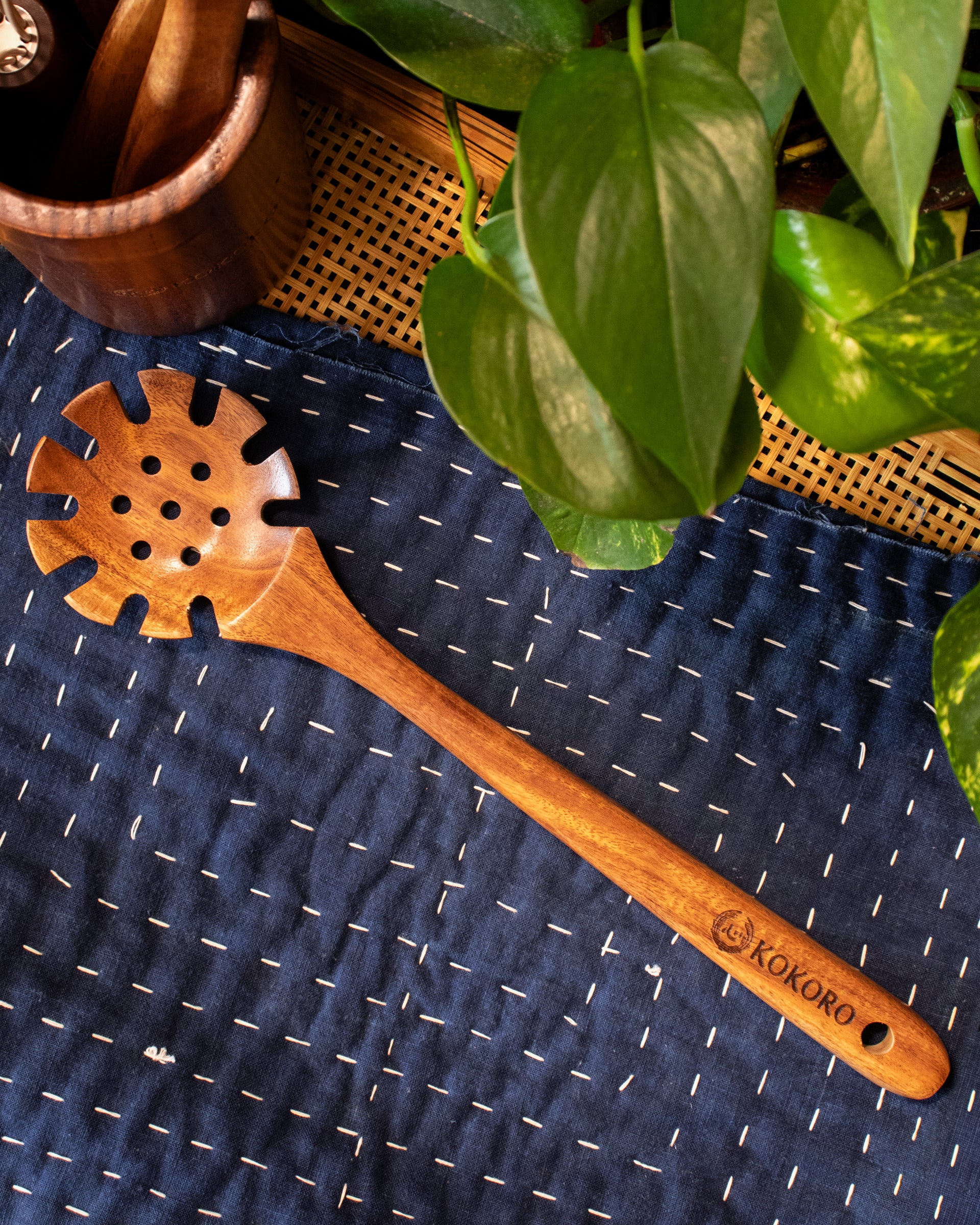 Kokoro Original, Teakwood Kitchenware Set - Image 5