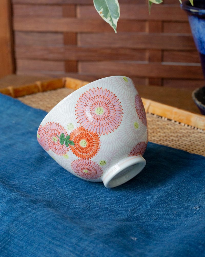 Kouraku Kiln Bowl, Chrysanthemum - Image 2
