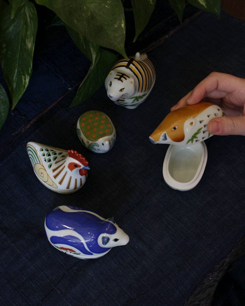 Kouraku Kiln Zodiac Ceramics, Boar - Image 3