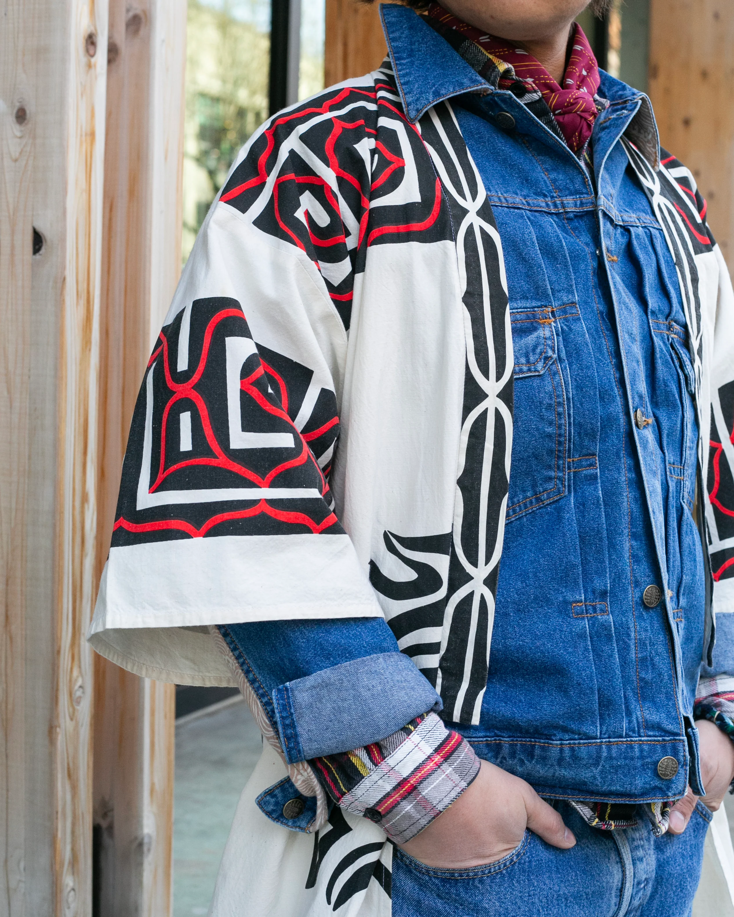 Vintage Ainu Robe, Natural With Black and Red - Image 5