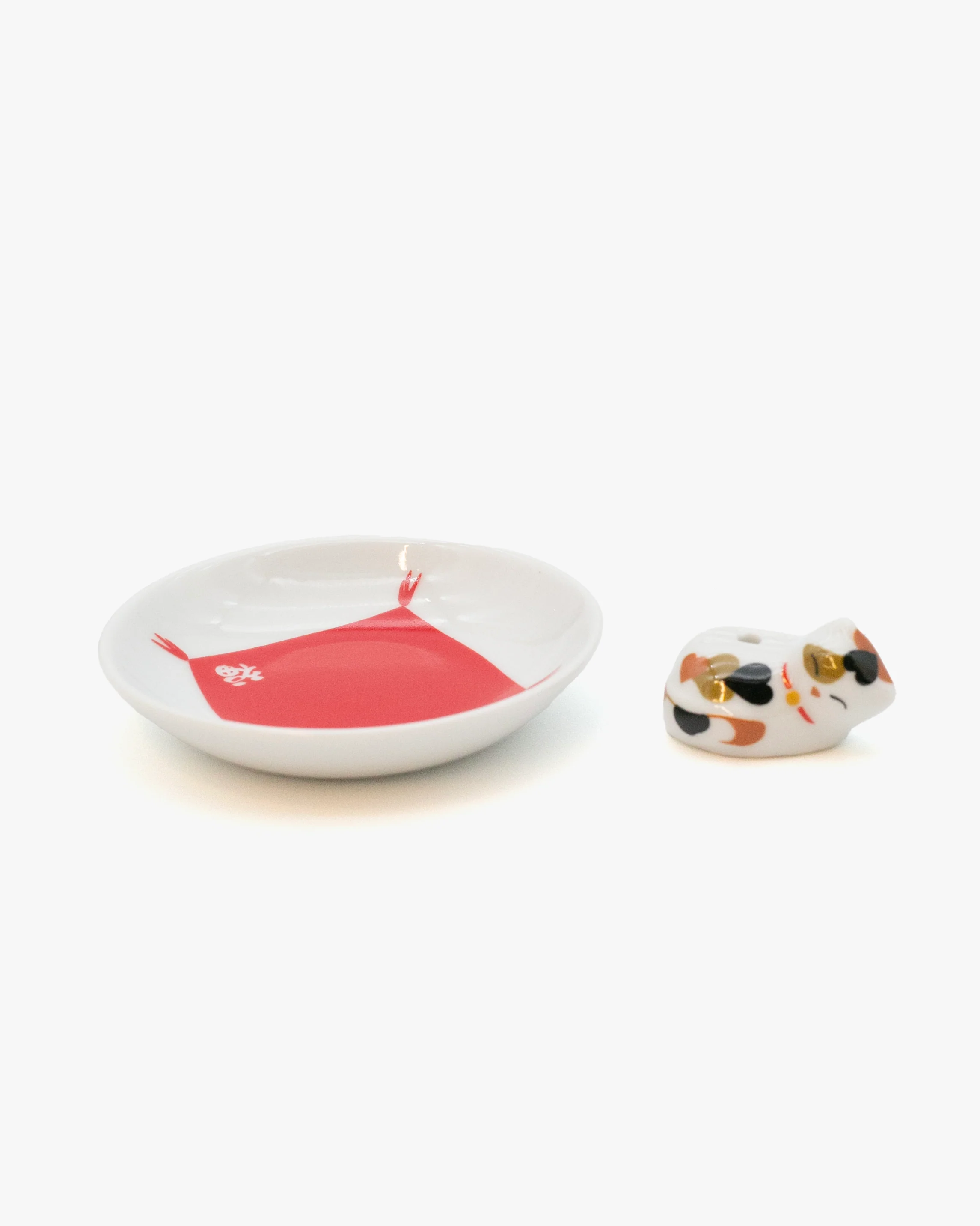 Nippon Kodo Arita Plate with Sleepy Cat Incense Holder, Calico - Image 2