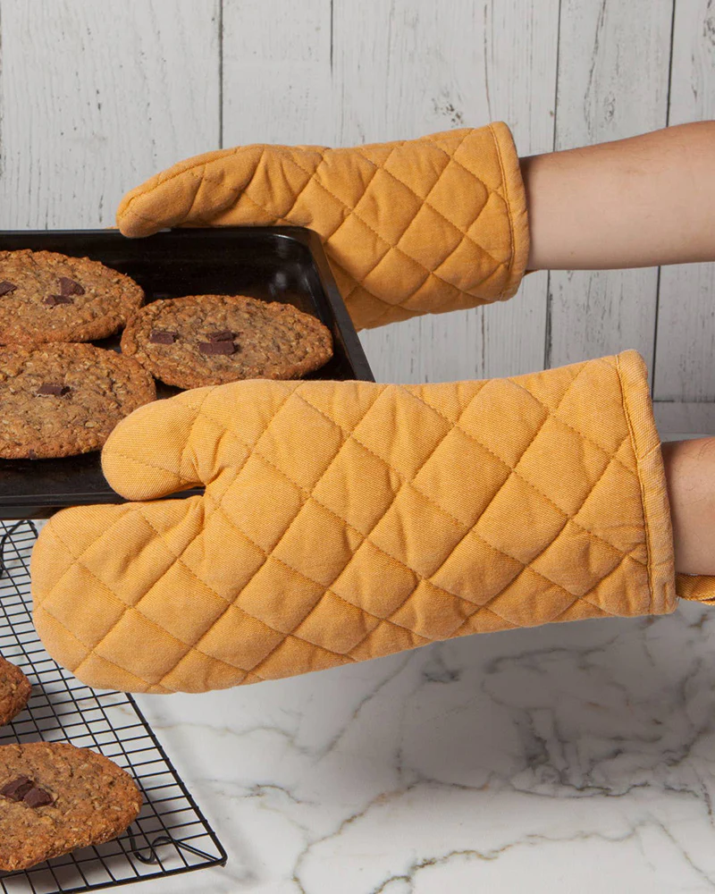 Danica Heirloom, Stonewash Oven Mitt, Ochre - Image 4