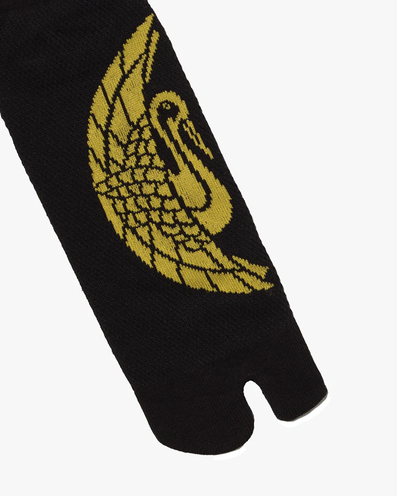 Wa Modern, Tabi Socks, Ankle, Black with Yellow Crane - M/L - Image 4