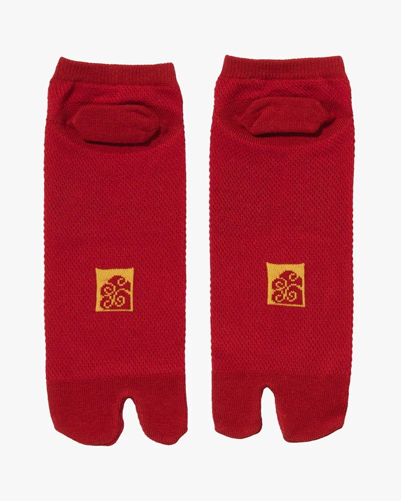 Wa Modern, Tabi Socks, Crew, Red with Black Daruma - Image 3