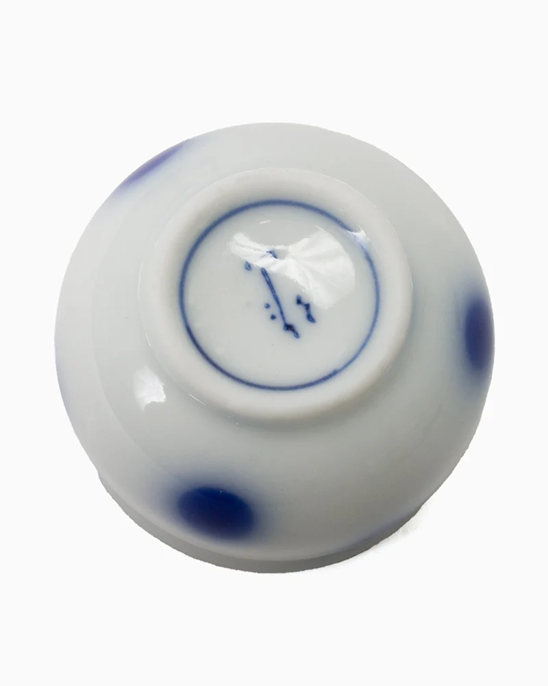 Sake Cup, Ichiyama, White with Blue Dots - Image 4