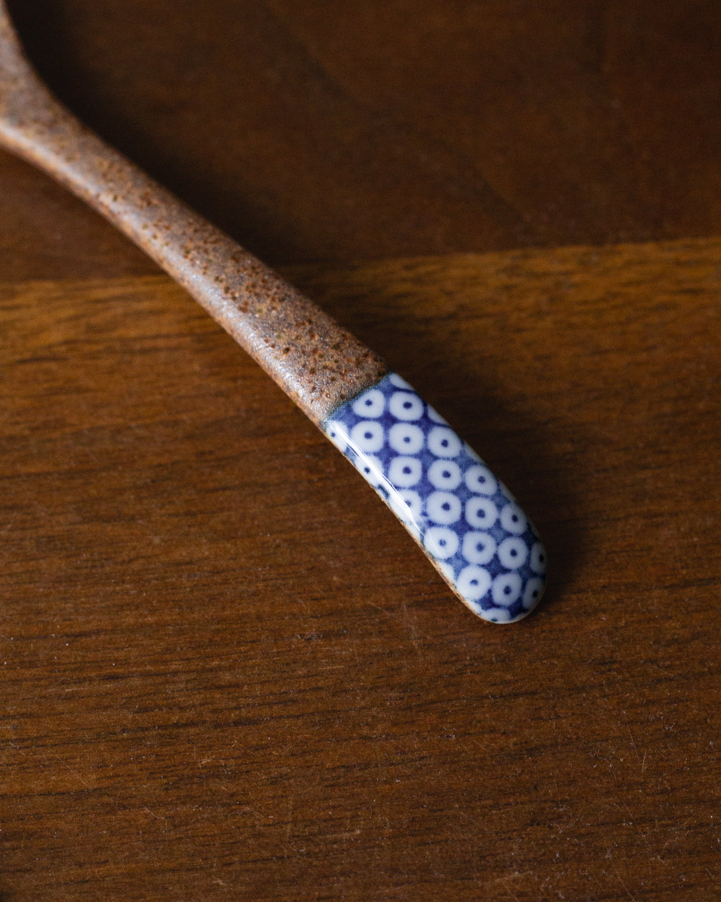 Shigaraki Hand-Painted Spoon, Ichiyama, Kanoko Shibori - Image 2