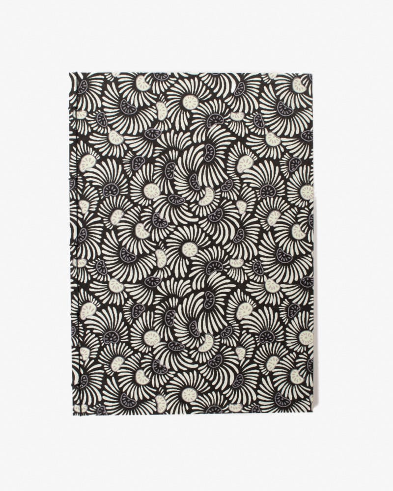 Shogado Watoji Notebook, Ginger Series, Flower Black (L)
