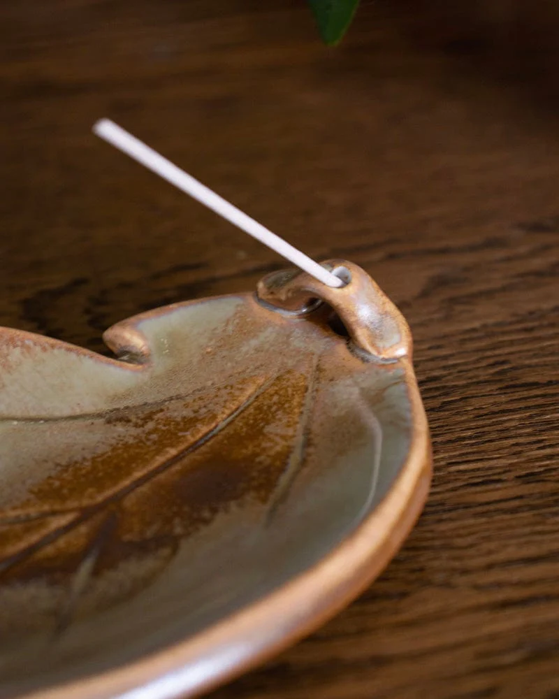 Shoyeido Incense Holder, Leaf, Desert Sage - Image 3