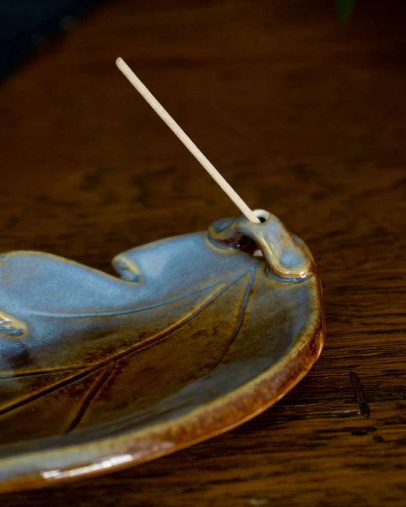 Shoyeido Incense Holder, Leaf, Denim - Image 2