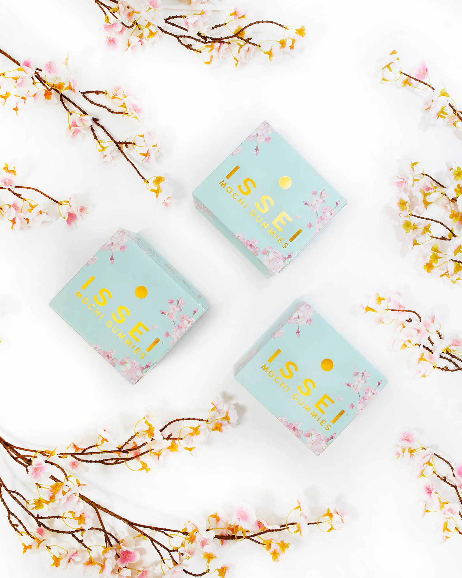 ISSEI Mochi Gummies Variety Pack, Blue Blossom - Image 4
