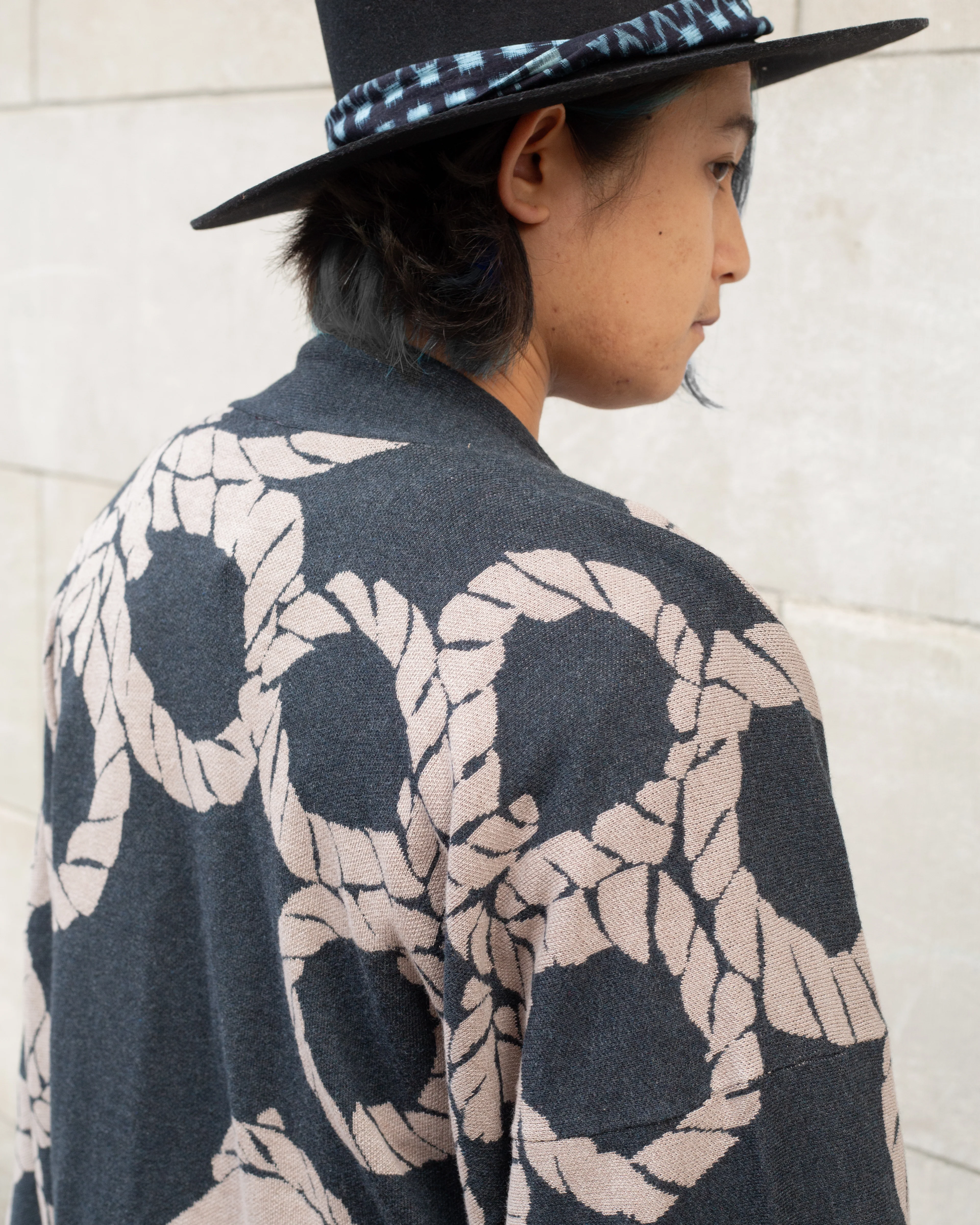 Wa-Modern, Cardigan Robe, Charcoal with Beige Nawa - Image 7