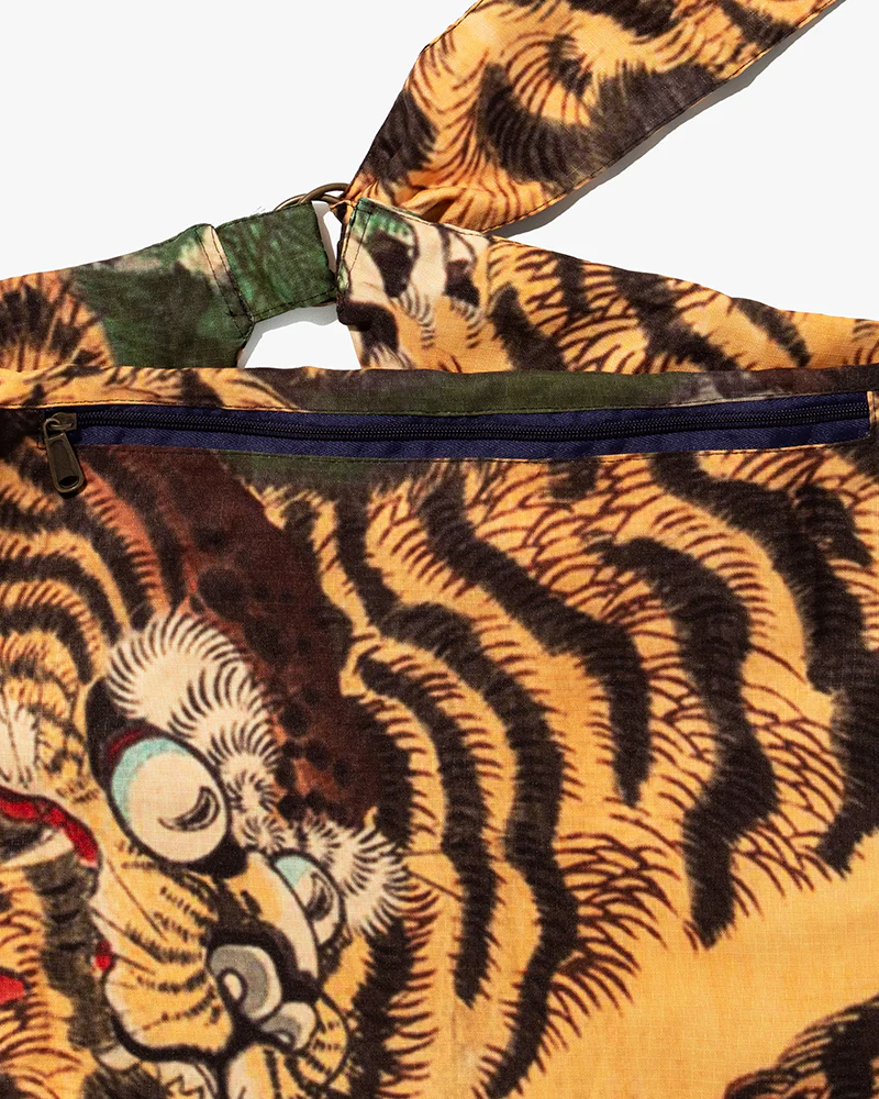 Wa Modern, Ukiyo-e Crossbody Bag, Tora - Image 3