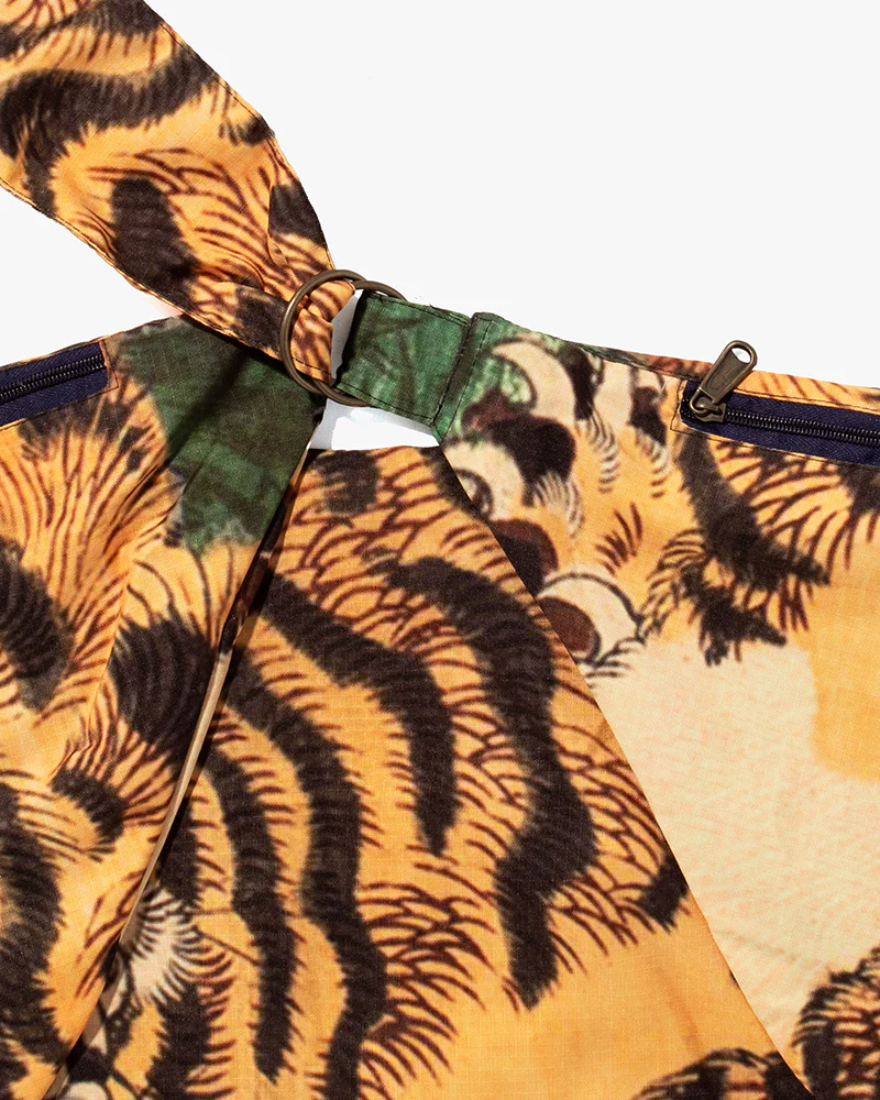 Wa Modern, Ukiyo-e Crossbody Bag, Tora - Image 5